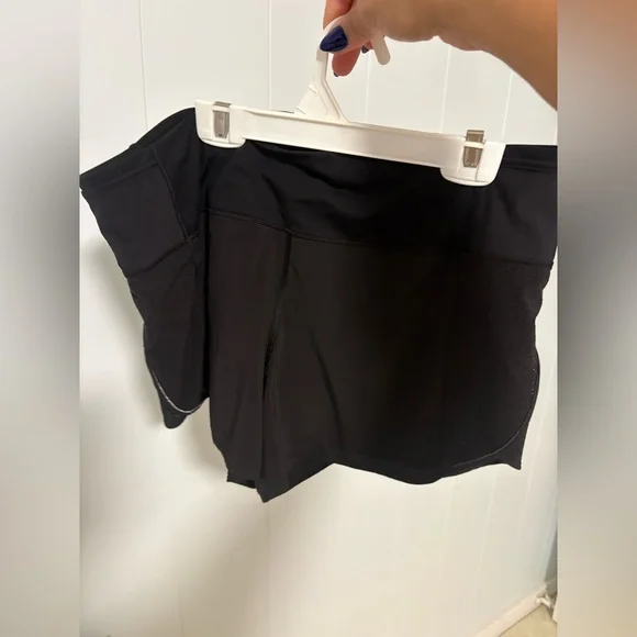 Lululemon Women's Black Athletic size 12 Shorts - Picture 2 of 9
